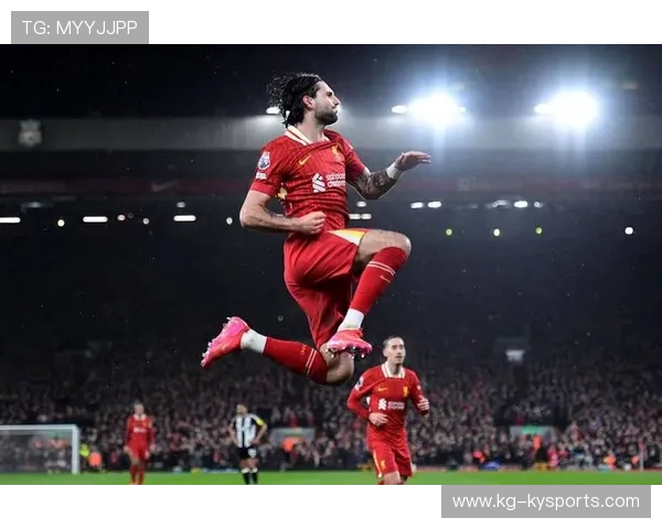 利物浦2-0击败曼城，萨拉赫和菲尔米诺攻城掠地，利物浦球队萨拉赫